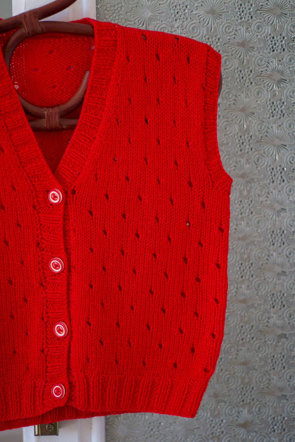 STRAWBERRY VEST