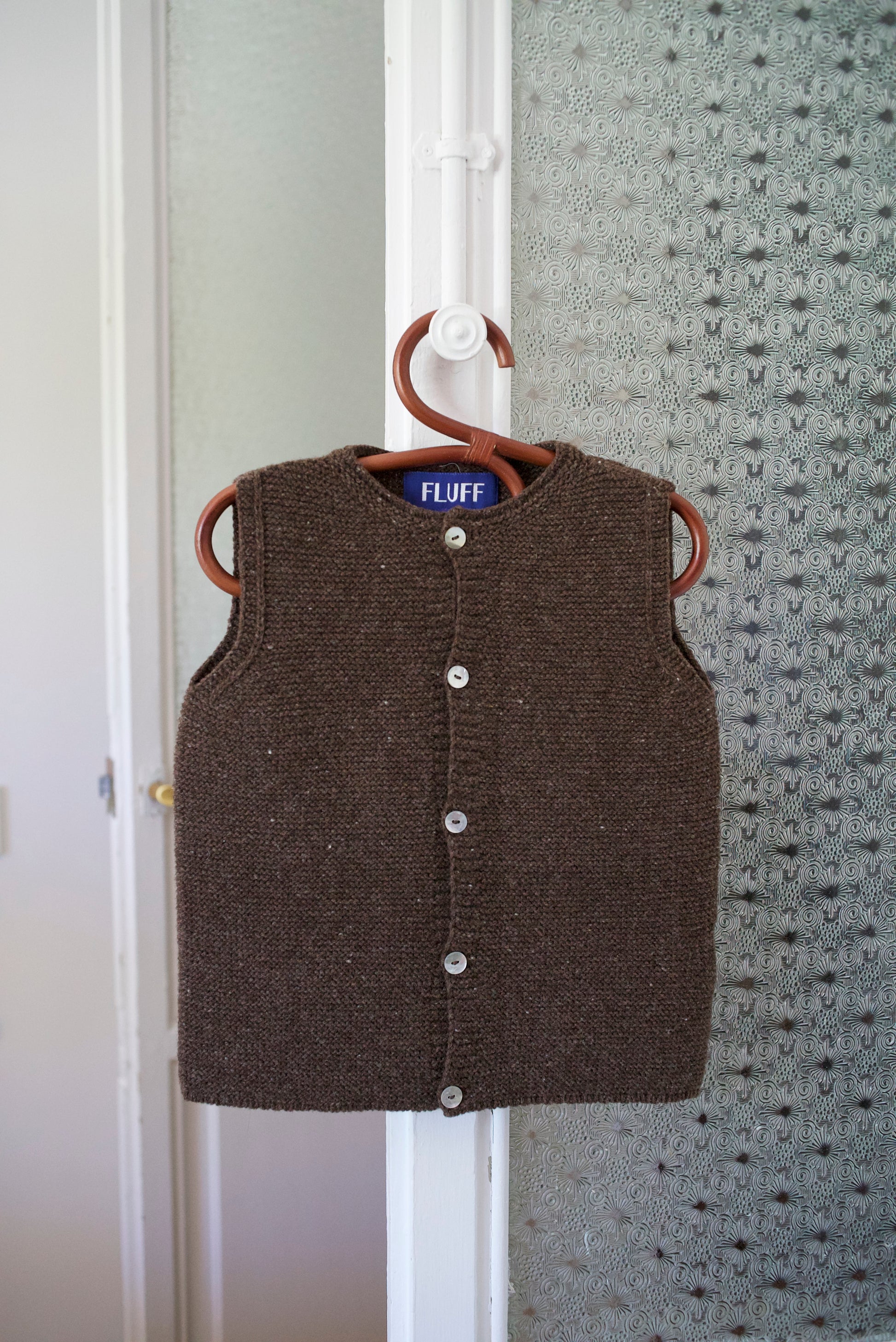 LITTLE SHEPHERD'S VEST - COCOA