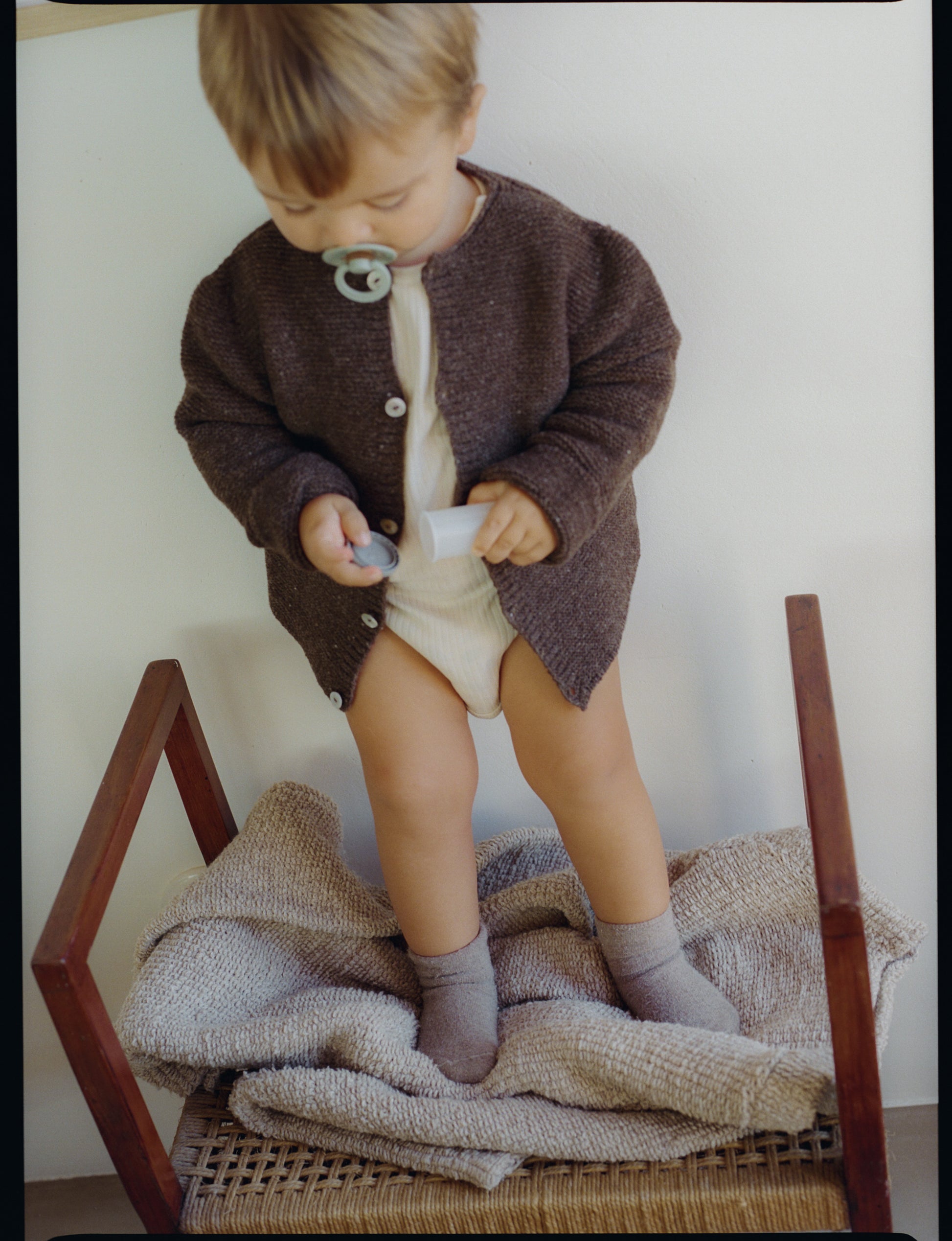 THE FONTAINE CARDIGAN - COCOA